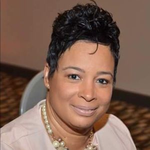 Meet your Posher, Eva